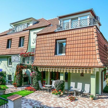 Penzion Astra Piest'any Exteriér fotografie