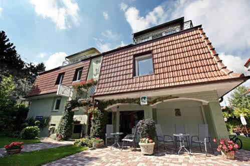 Penzion Astra Piest'any Exteriér fotografie