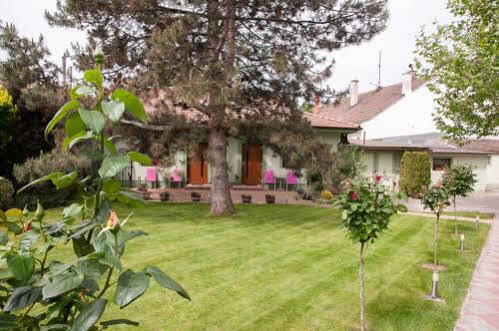 Penzion Astra Piest'any Exteriér fotografie